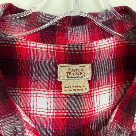 Boston Traders Women's Flannel Shirt Size L Red Plaid Cabin Soft Outdoor - Picture 3 of 9